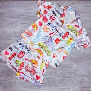 Sheshow New York short sleeve and shorts pajamas set pretzel , Donut , hot dog L
